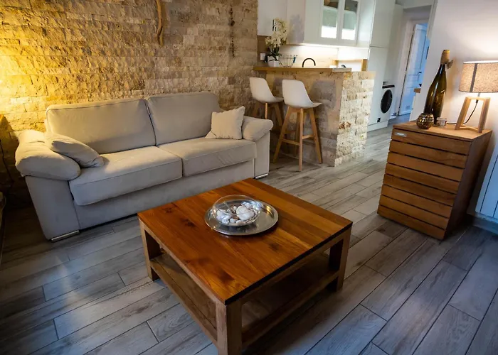 Apartment Tres Cosy Avec Cour *