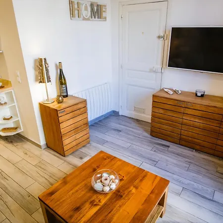 Apartment Tres Cosy Avec Cour